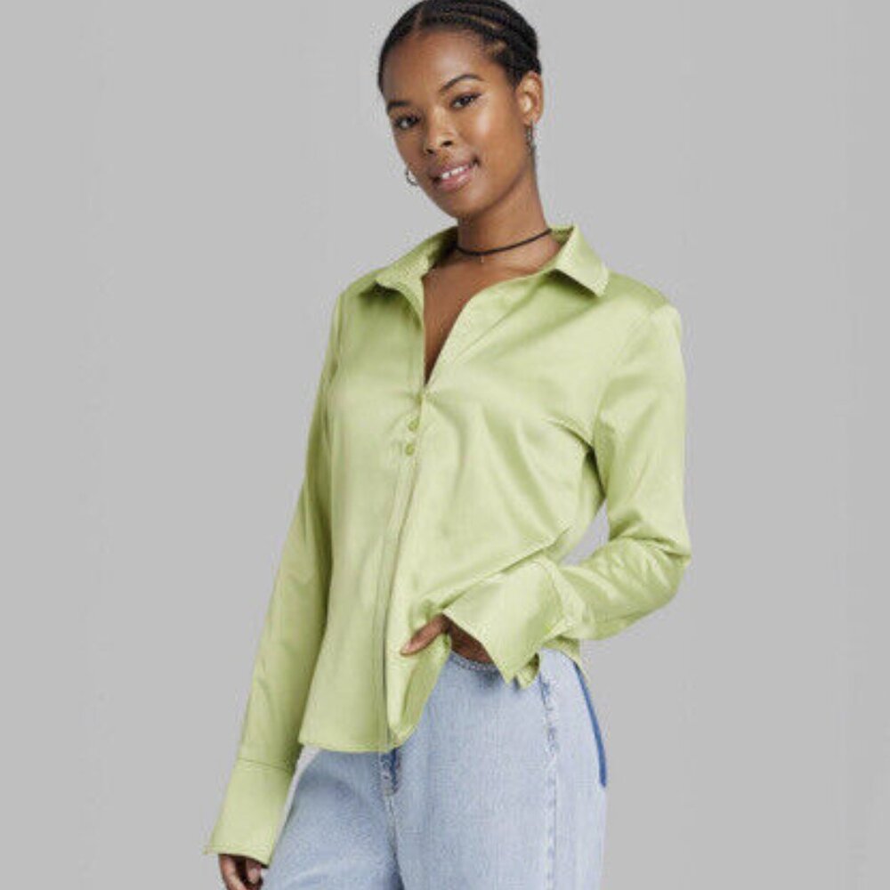 Wild Fable Green Three-Button Blouse
